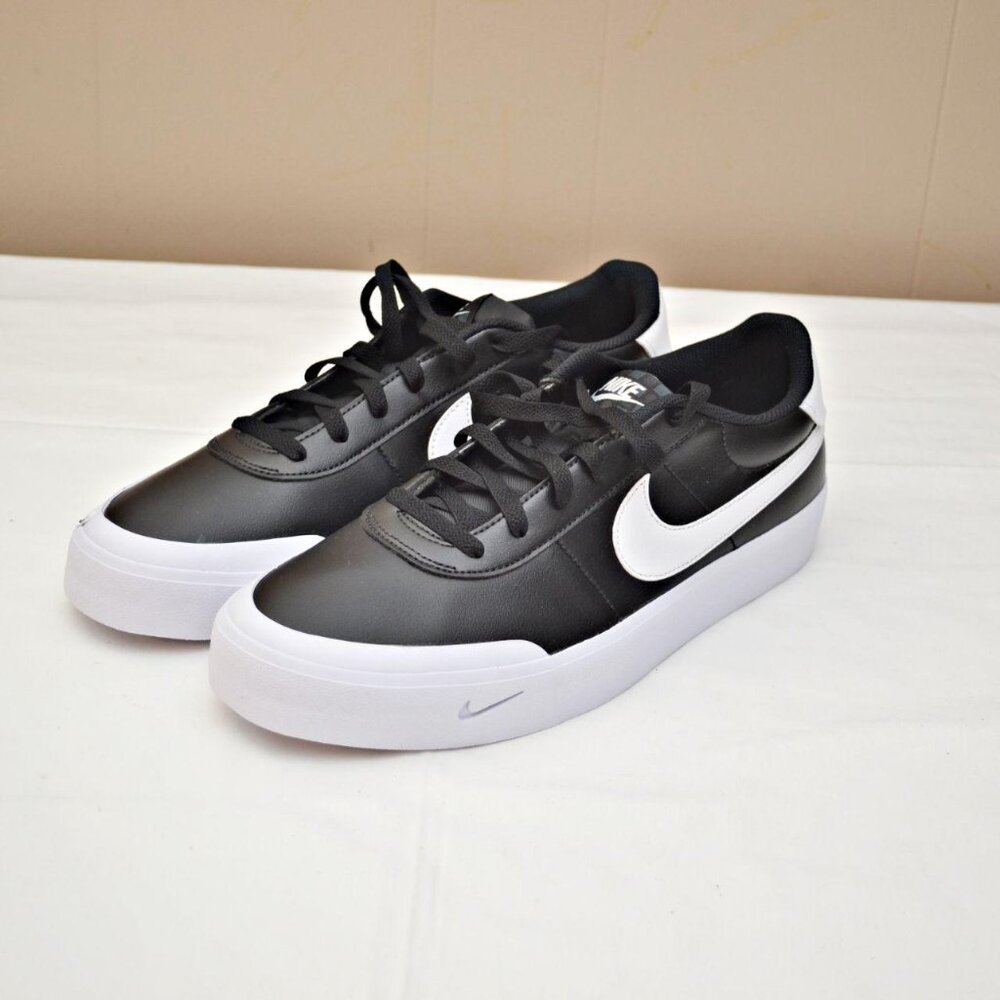 Nike Men's Court Shoe Black/White BNIB (No Lid)